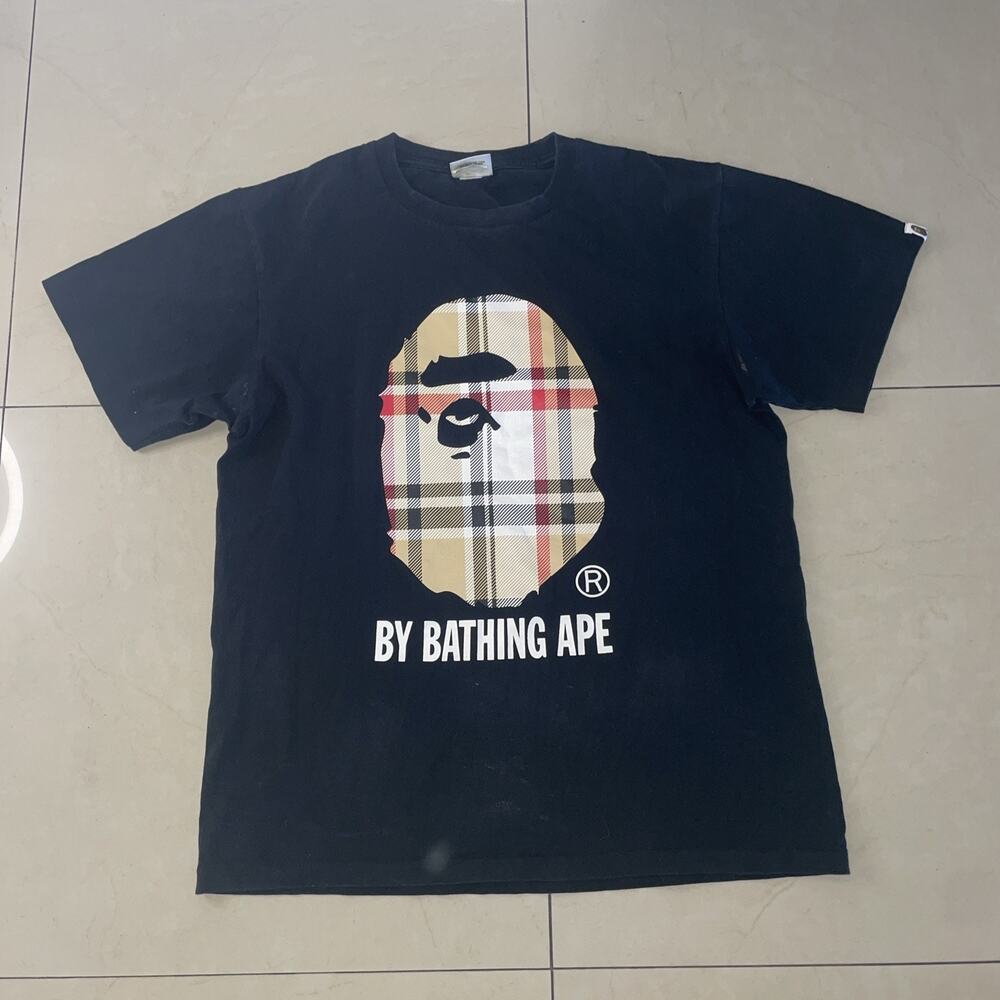 A Bathing Ape Black Graphic Logo Print Cotton Men's Regular Fit T-Shirt Size L